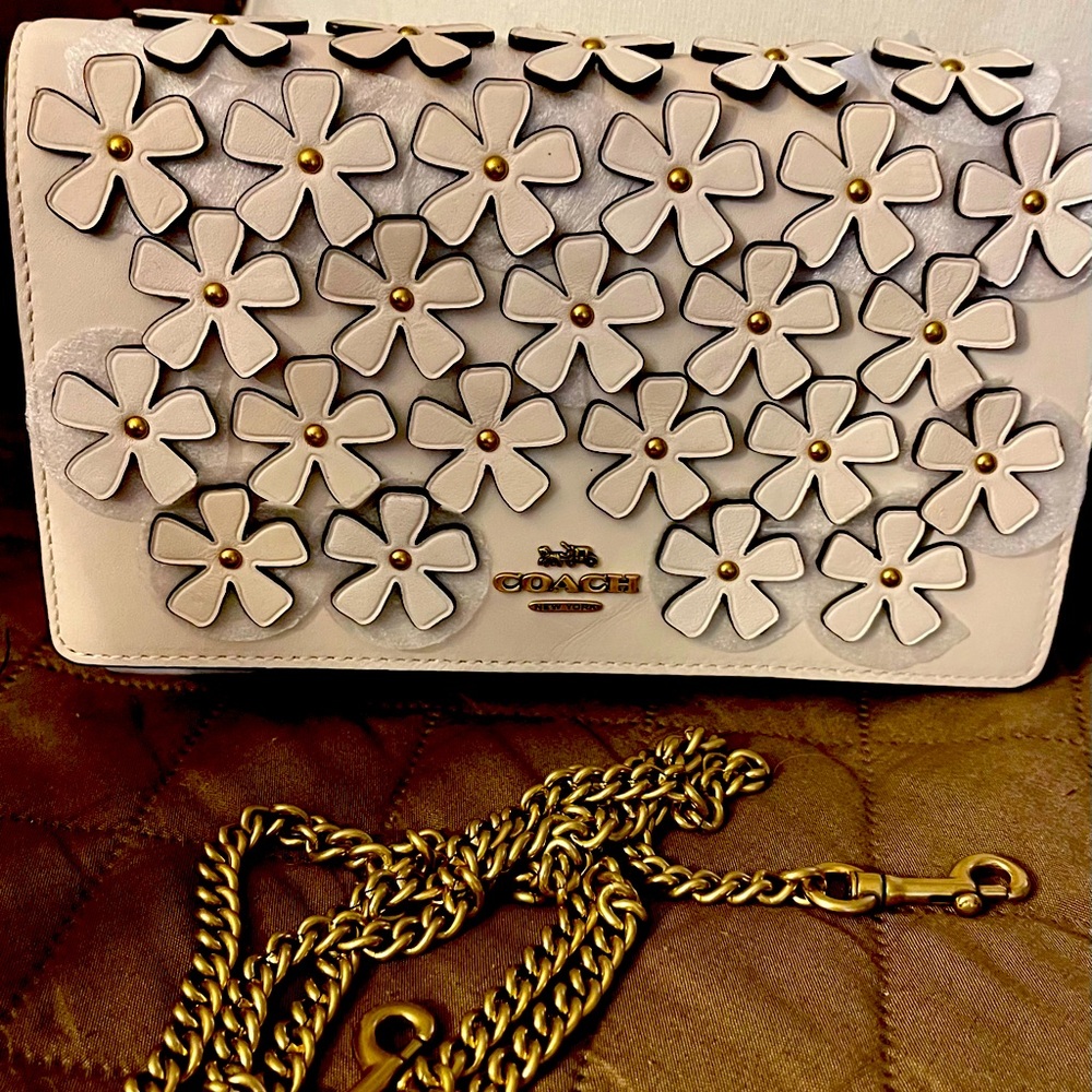 NWT Coach Callie Foldover Floral appliqué